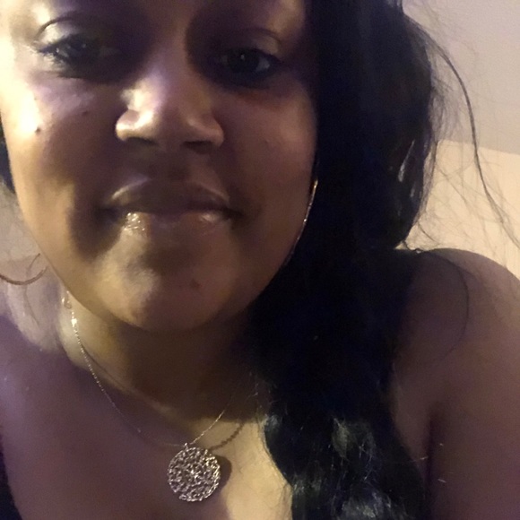 Meet your Posher, Cepia-Grace - Picture 11 of 13